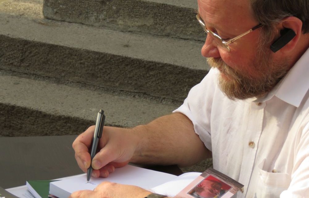 Bögözi-riportok a várudvarban