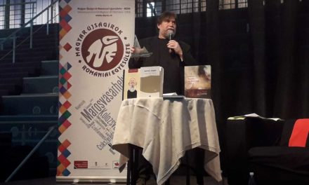 MÚRE-díjak, könyvek közt, az Arénában